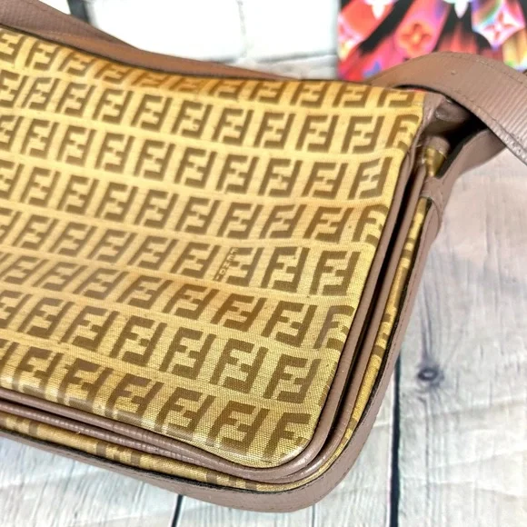 FENDI vintage Zucca canvas crossbody bag - Picture 5 of 15